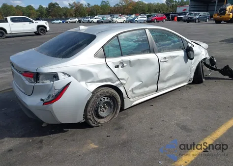 2022 Toyota Corolla Le z USA, uszkodzony, nr VIN 5YFEPMAE3NP285728